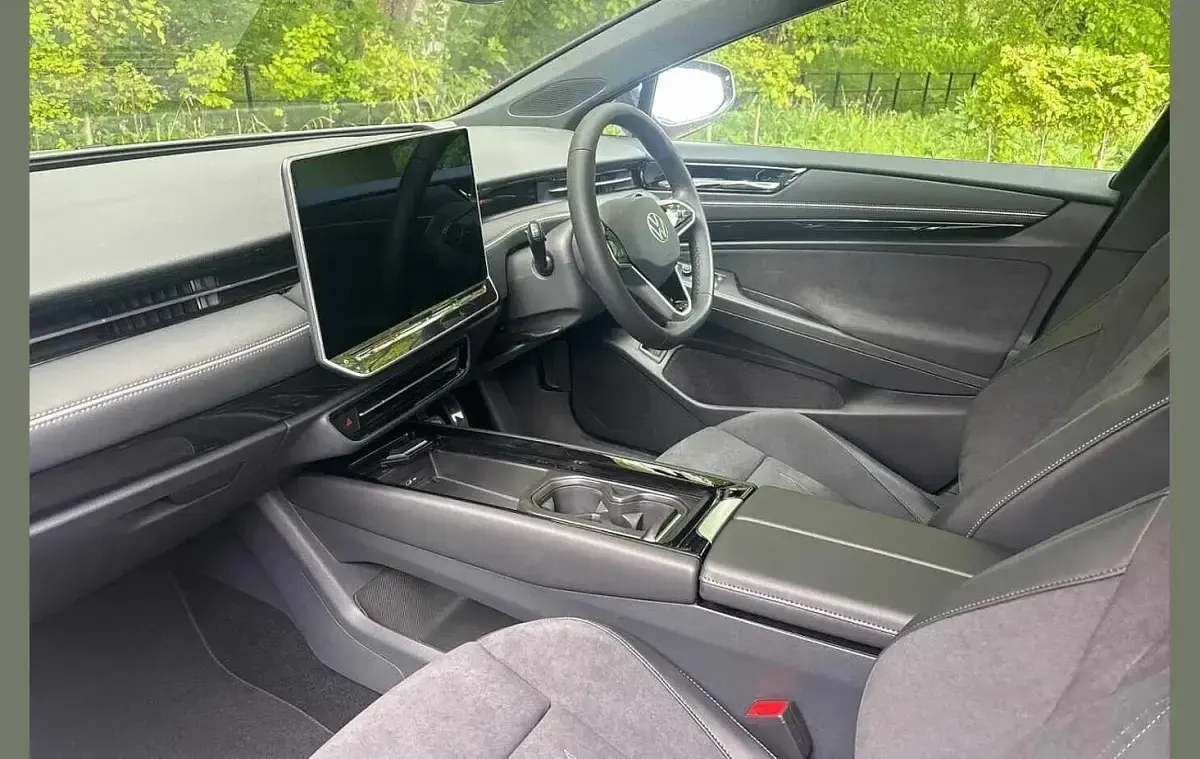 New VW ID.7 Pro 210 kW (286 HP) 2025 Grey Estate