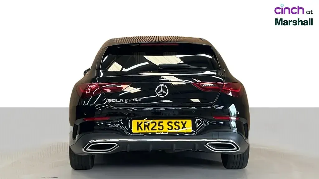 Used Mercedes CLA220 Executive 190 HP (139 kW) 2025 Night black Estate