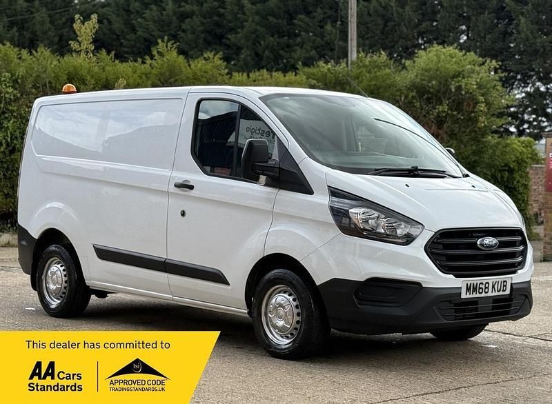 White Used 2018 Ford Transit Custom | £8,990 (Fair price) - Image 1/2