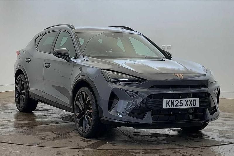 Grey New 2025 Cupra Formentor SUV | £32,990 (Fair price) - Image 1/4