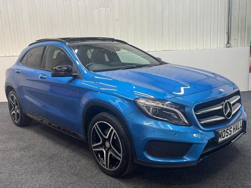 Blue Used 2016 Mercedes GLA220 AMG line SUV | £16,490 (Fair price) - Image 1/4