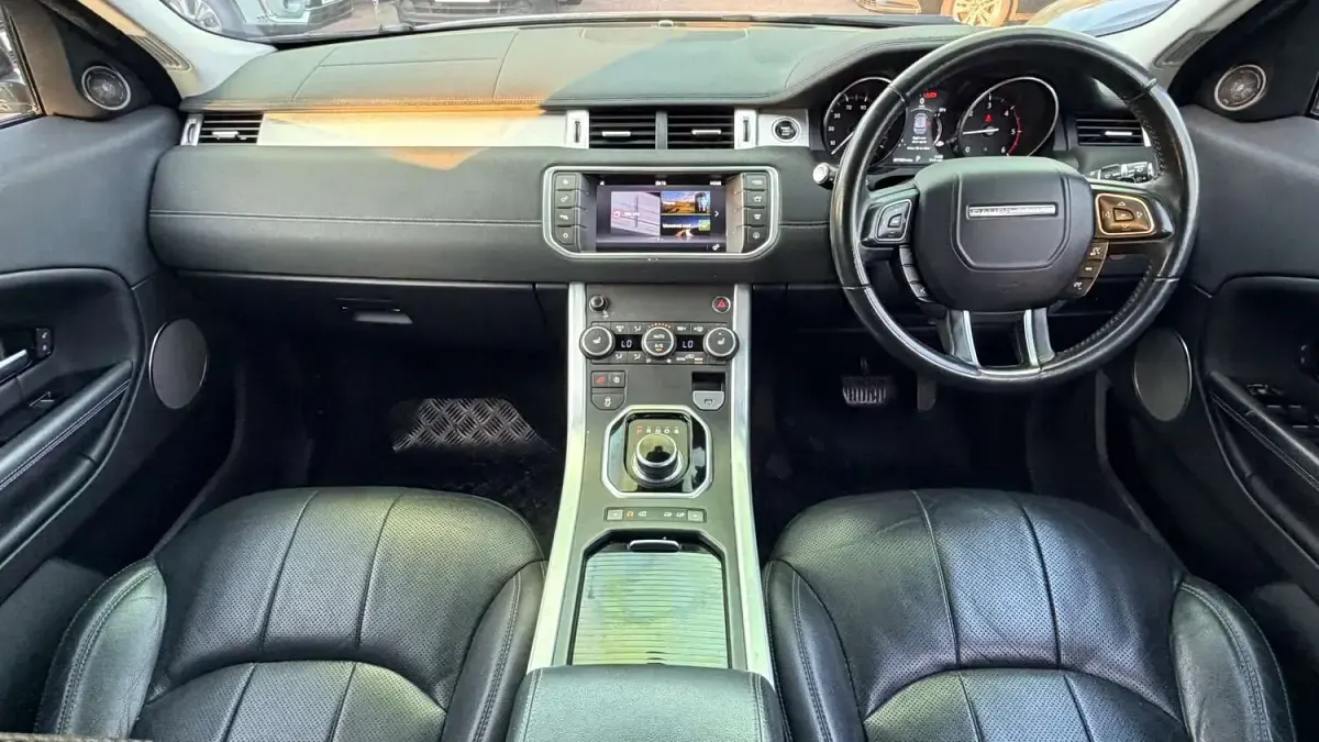 Used Land Rover Range Rover evoque SE 2018 Grey Estate