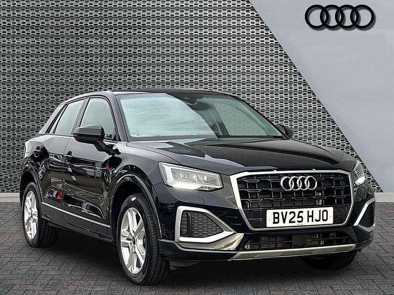 Used Audi Q2 Sport 113 HP (83 kW) 2025 Black SUV