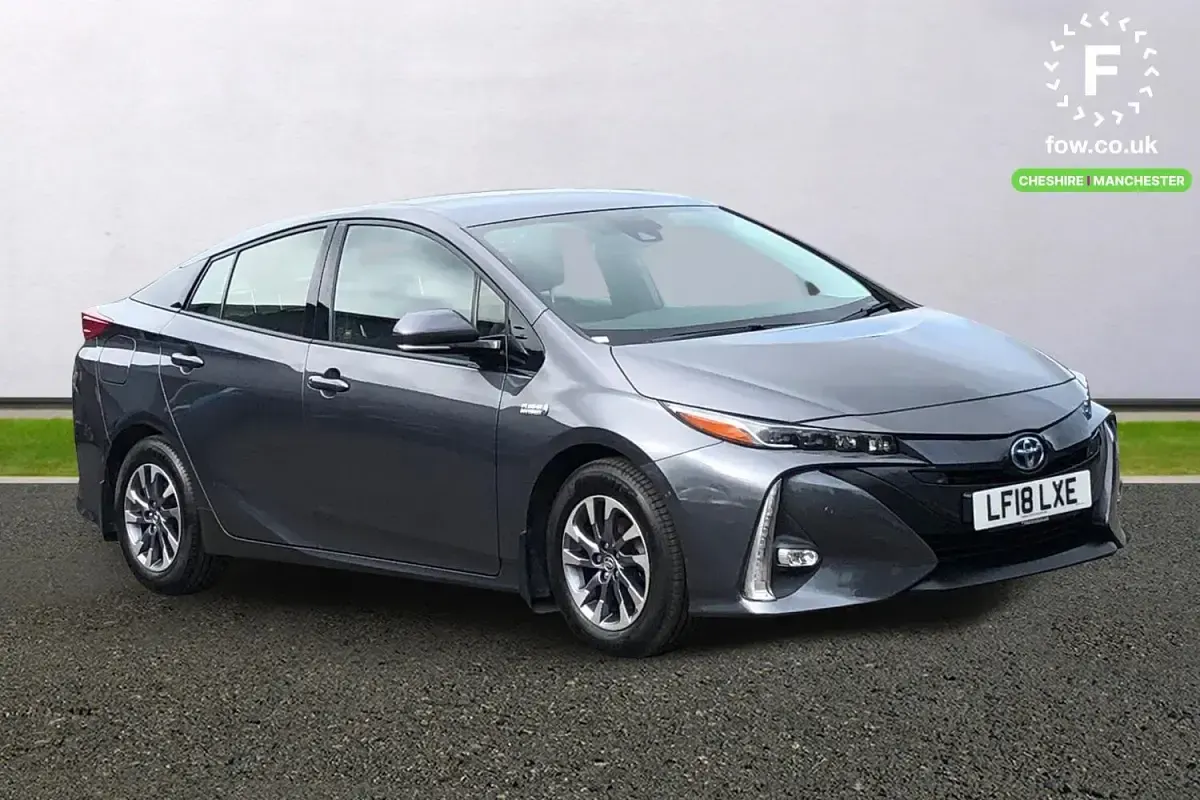 Used Toyota Prius 122 HP (89 kW) 2018 Hatchback