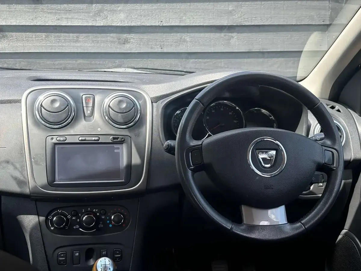 Used Dacia Sandero Lauréate 2014 Black Hatchback
