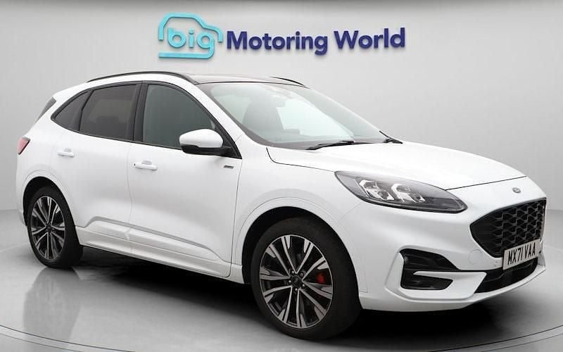 Used 2023 Ford Kuga ST-Line X SUV | £18,900 (Good price) - Image 1/4