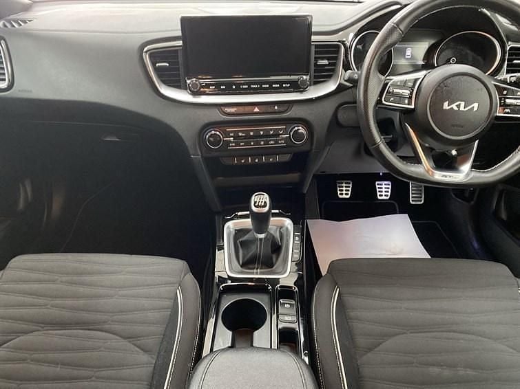 Used Kia Ceed GT-Line 2024 White Hatchback