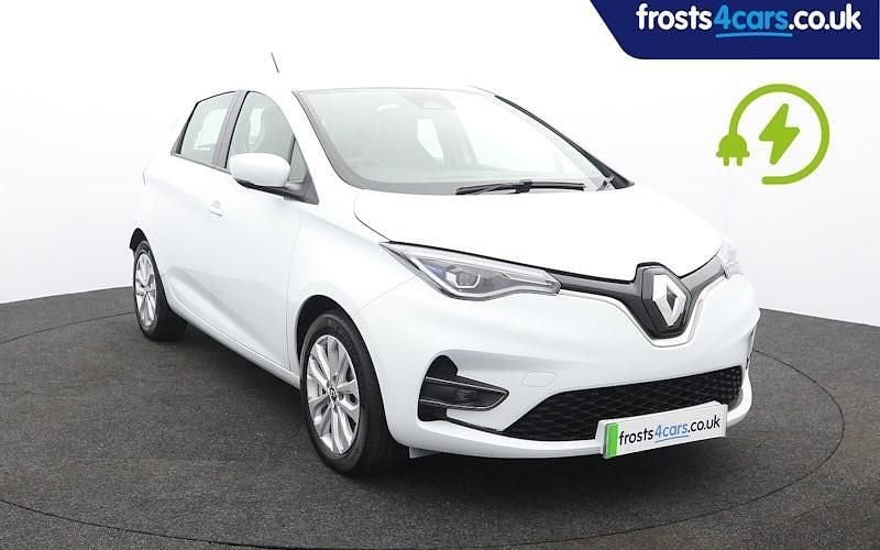 White Used 2021 Renault Rapid Iconic Hatchback | £9,995 (Fair price) - Image 1/4