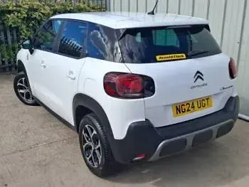Used Citroën C3 PureTech 110 HP (80 kW) 2024 White Hatchback