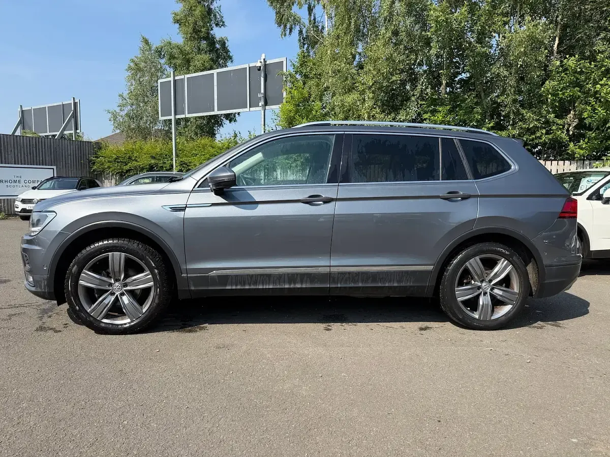 Used VW Tiguan Allspace Match 150 HP (110 kW) 2019 Grey SUV