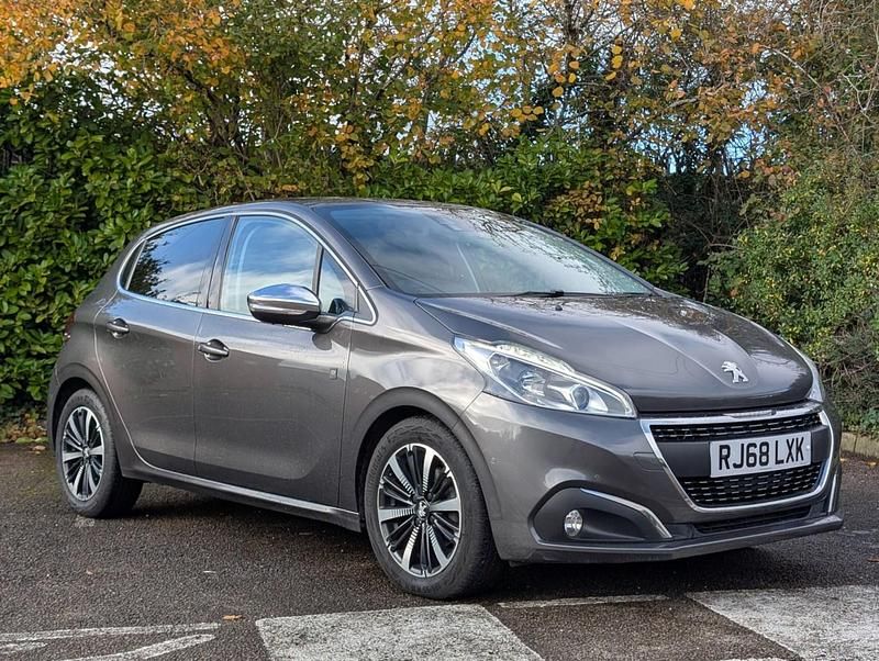 Used Peugeot 208 S 82 HP (60 kW) 2019 Grey Hatchback