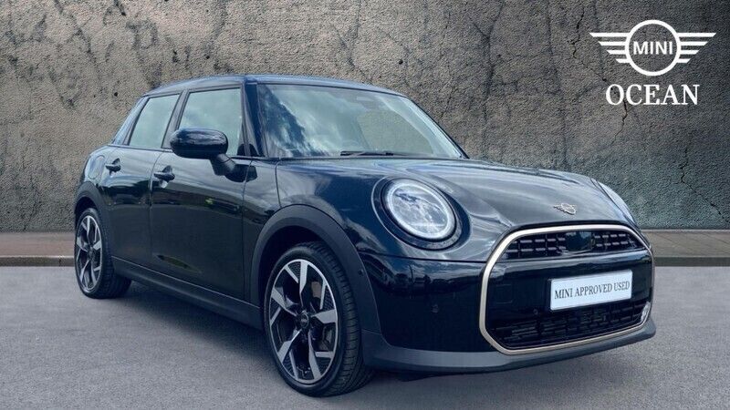 Black Used 2024 Mini Cooper Hatch Hatchback | £27,400 - Image 1/4