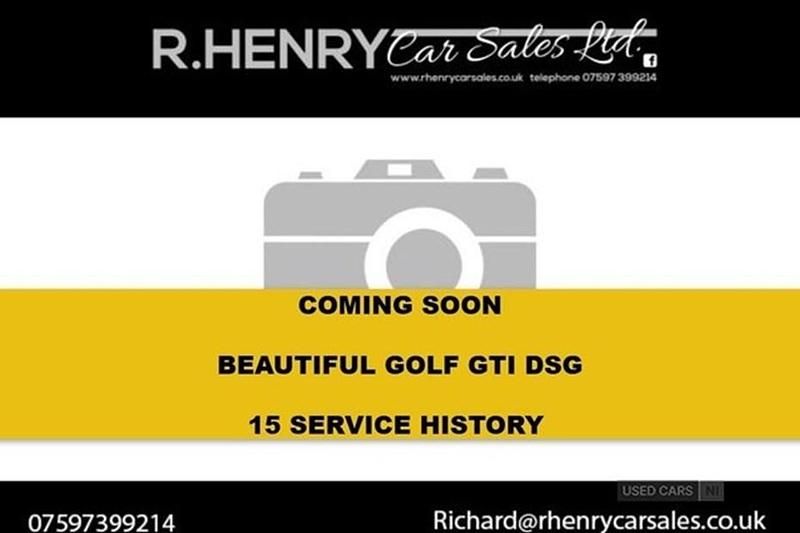 Used VW Golf VII GTI 2016 Red Hatchback