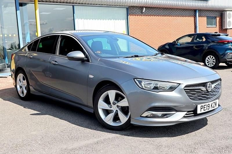 Used 2019 Vauxhall Insignia Sport | £11,789 (Fair price) - Image 1/1