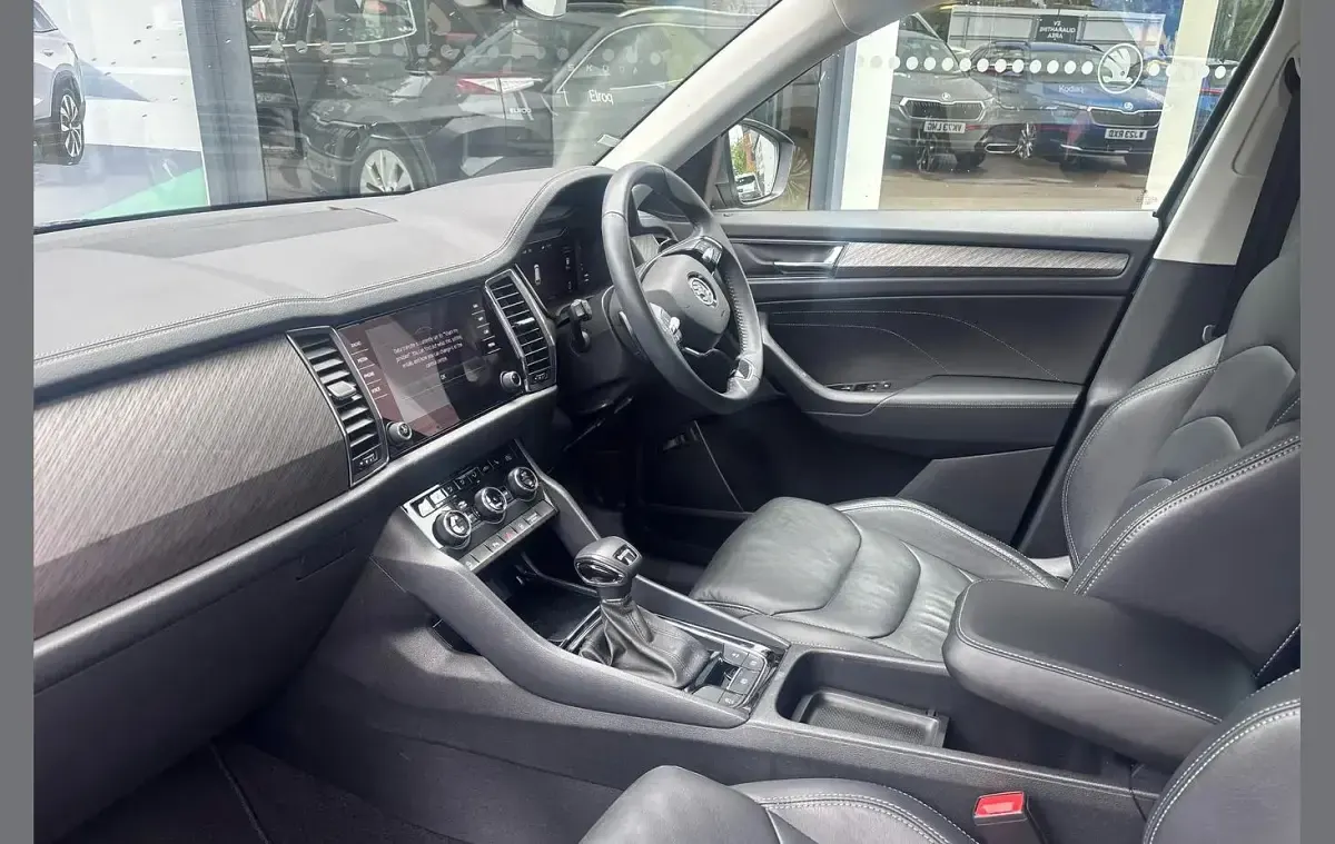 Used Skoda Kodiaq SE L Executive 150 HP (110 kW) 2024 Grey SUV