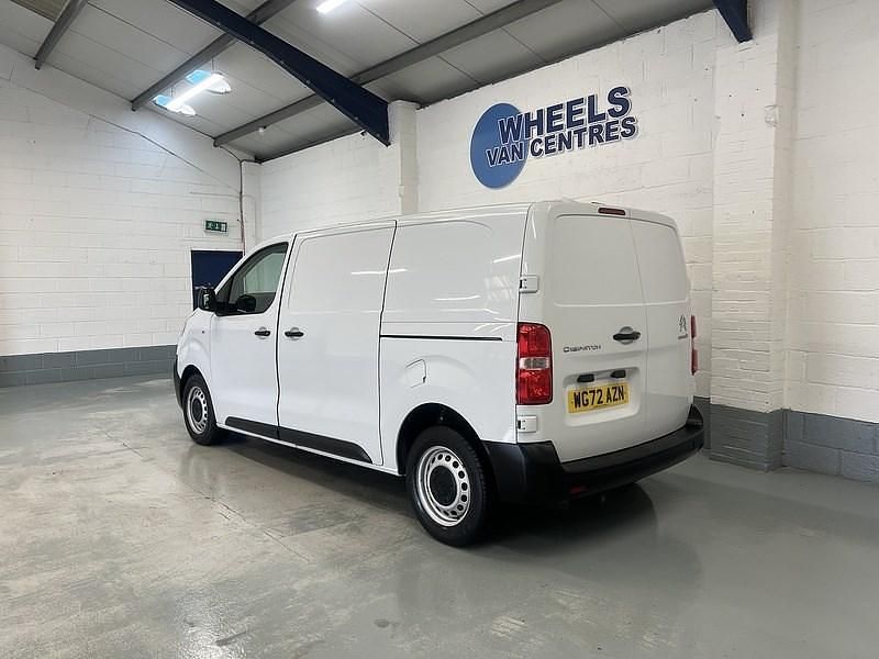 Used Citroën Dispatch 2022 White MPV