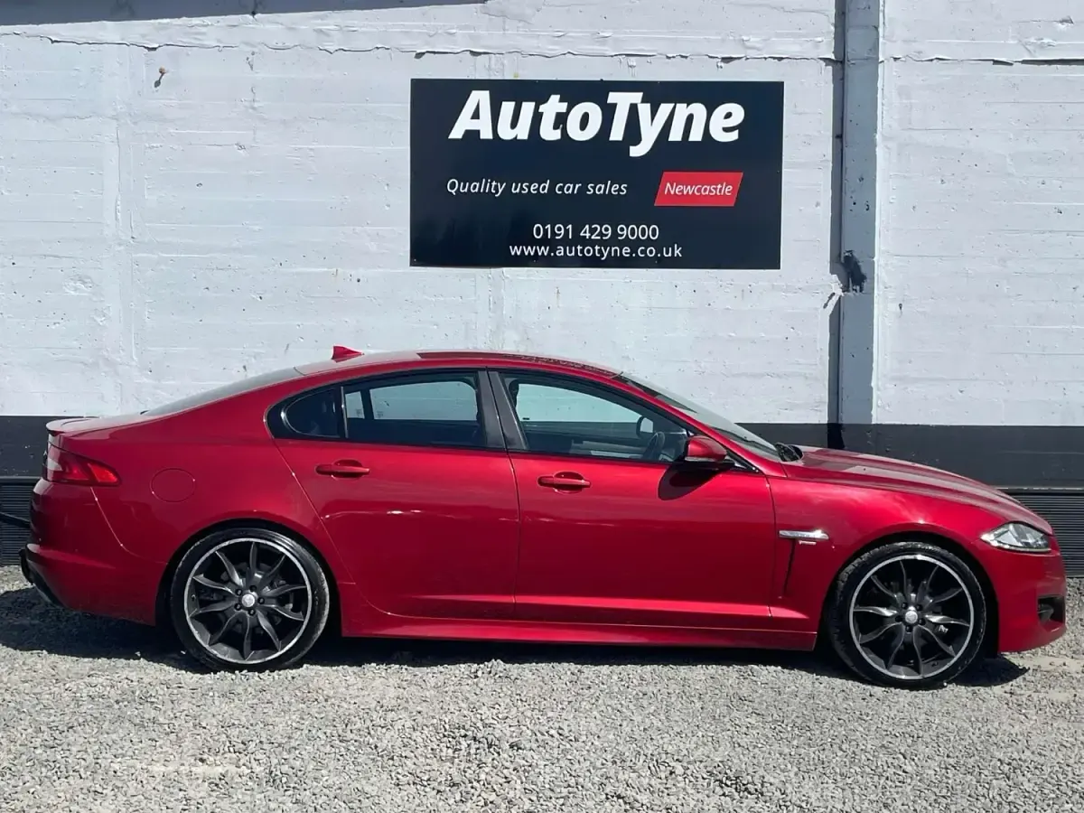 Gebraucht Jaguar XF R-Sport 2015 Rot Limousine