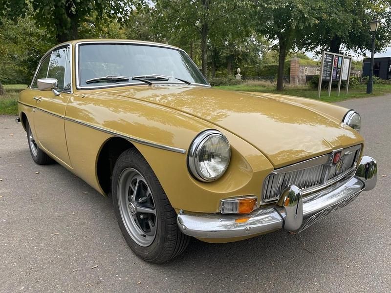 Gold Used 1972 MG B GT Coupe | £6,500 - Image 1/4