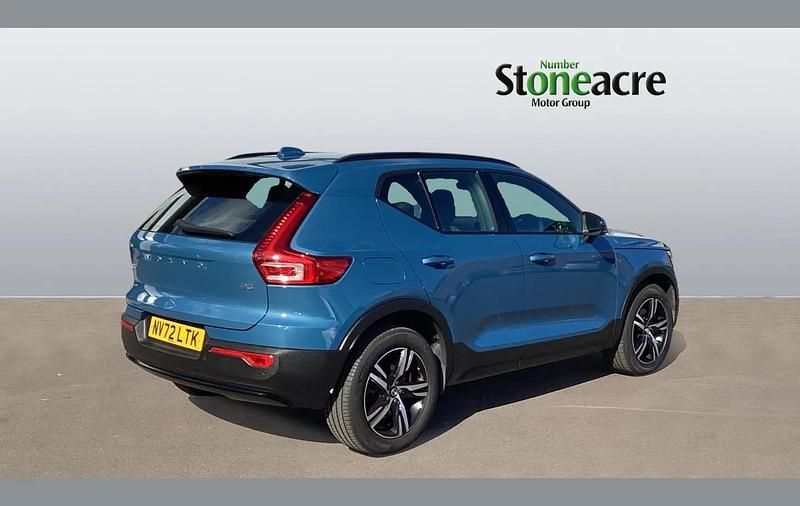 Used Volvo XC40 Plus 161 HP (118 kW) 2023 Blue SUV