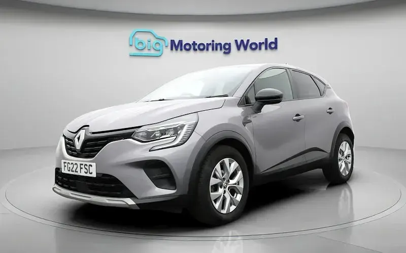 Used Renault Captur Iconic 91 HP (66 kW) 2022 Grey SUV