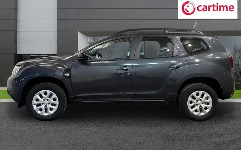 Used Dacia Duster Comfort 131 HP (96 kW) 2022 Grey SUV