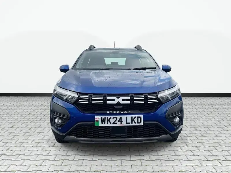 Used Dacia Sandero Expression 2024 Blue Hatchback