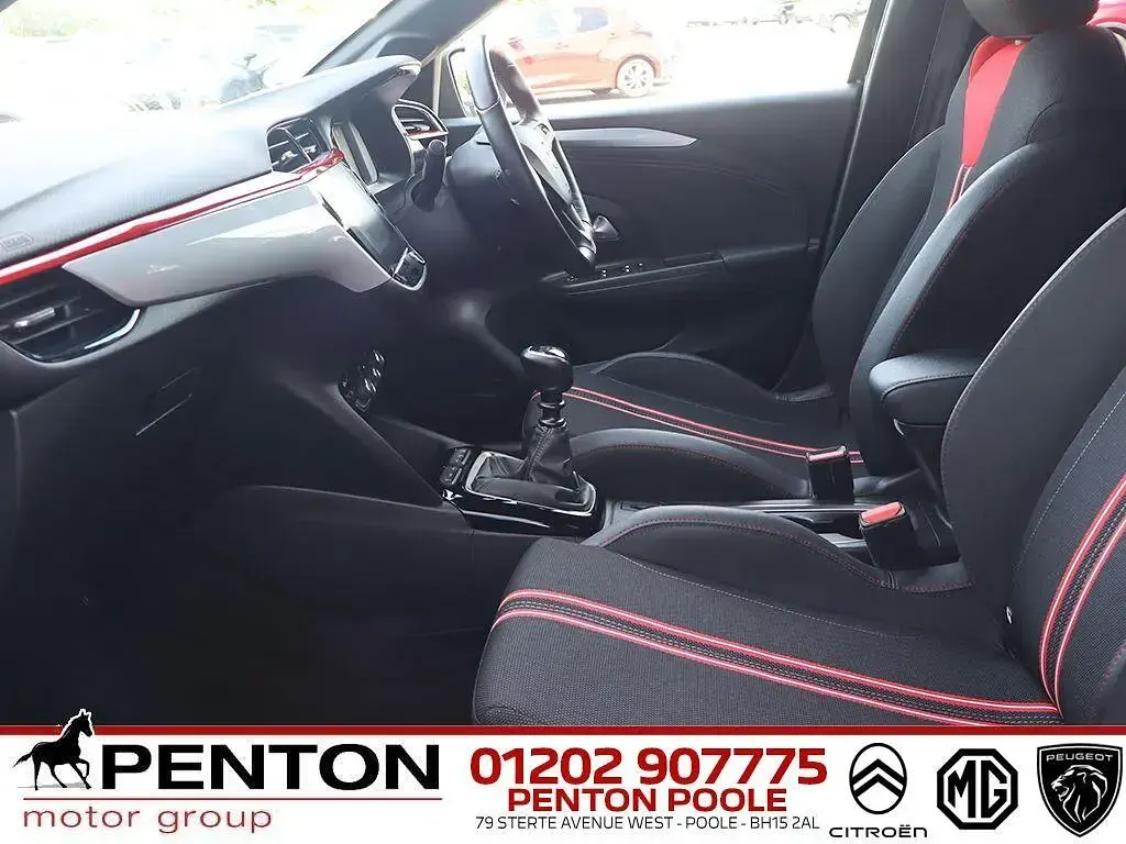Used Vauxhall Corsa Edition 99 HP (72 kW) 2022 Black Hatchback
