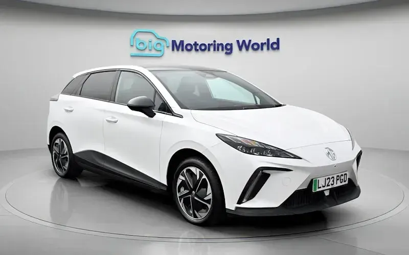 Used MG MG4 EV Trophy 150 kW (204 HP) 2025 Hatchback