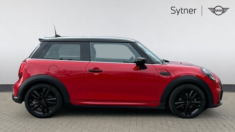 Used Mini Cooper Hatch 136 HP (100 kW) 2022 Red Hatchback