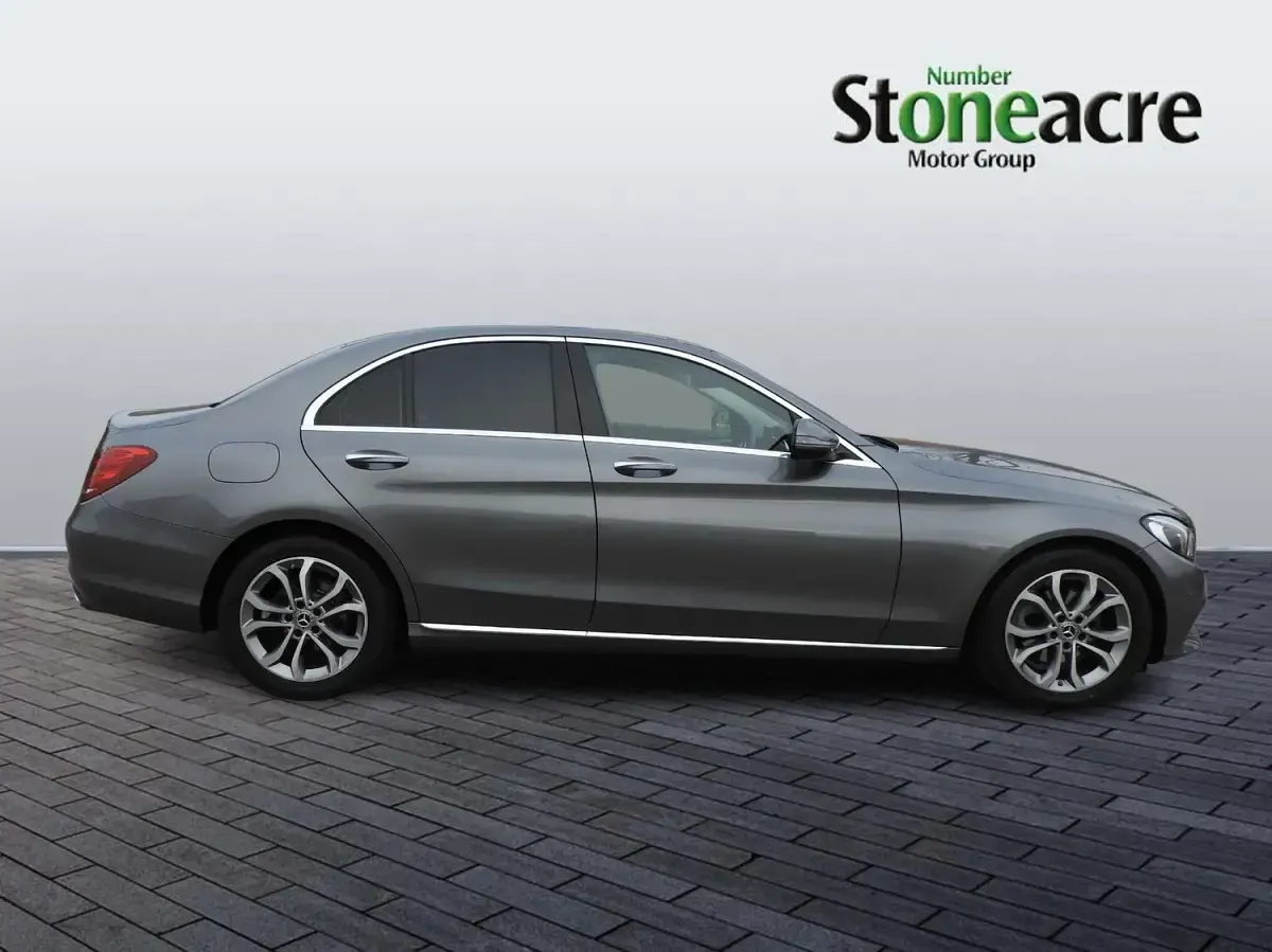 Used Mercedes C200 Premium 136 HP (100 kW) 2018 Grey Sedan