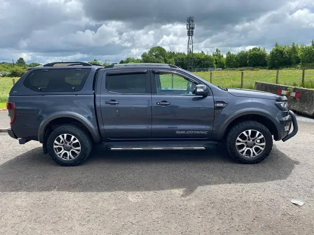 Used Ford Ranger Wildtrack 200 HP (147 kW) 2018 Grey Pickup