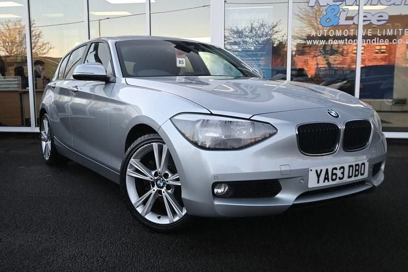 Used BMW 120 Comfort Edition 184 HP (135 kW) 2014 Silver Hatchback