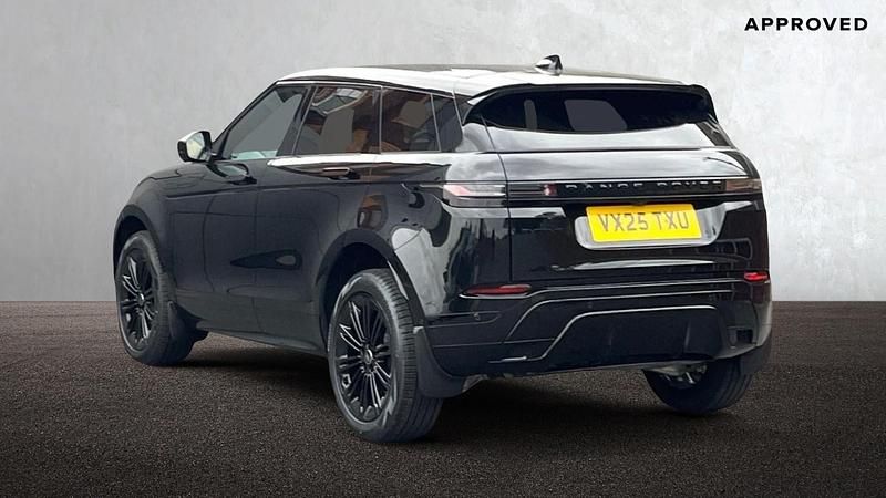 Used Land Rover Range Rover evoque SE Dynamic 2025 Santorini black SUV