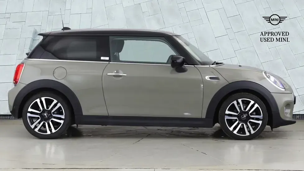Used Mini Cooper Exclusive 134 HP (98 kW) 2019 Grey Hatchback