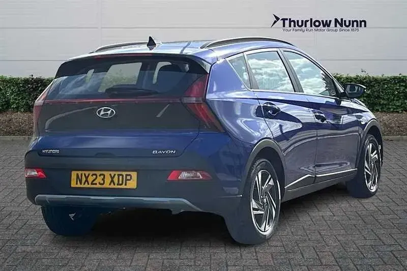 Usado Hyundai Bayon SE 100 HP (73 kW) 2023 Azul SUV