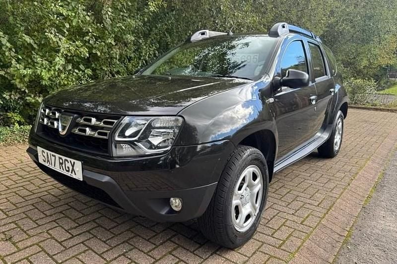 Black Used 2017 Dacia Duster Ambiance SUV | £5,695 (Fair price) - Image 1/1