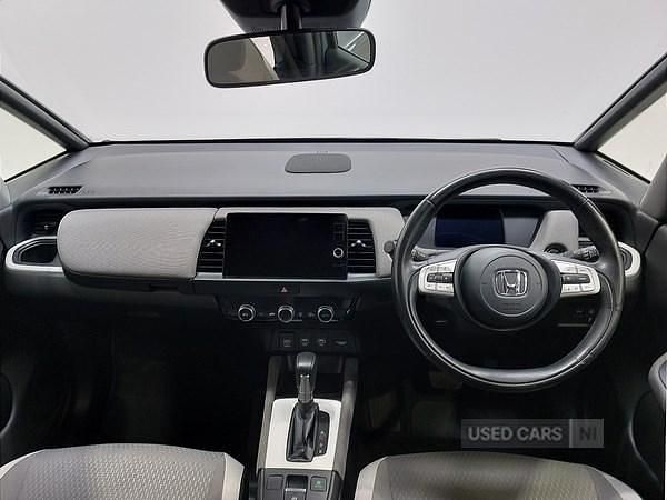 Used Honda Jazz Hybrid 109 HP (80 kW) 2022 Blue Hatchback