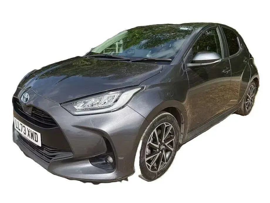 Second-hand Toyota Yaris Hybrid Design 116 CP (85 kW) 2023 Gri Hatchback