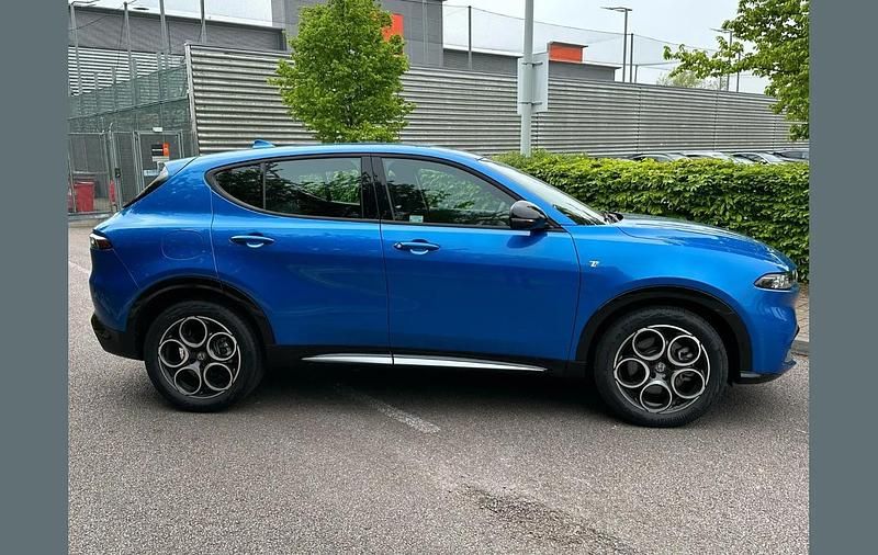 Used Alfa Romeo Tonale Ti 158 HP (116 kW) 2023 Blue SUV