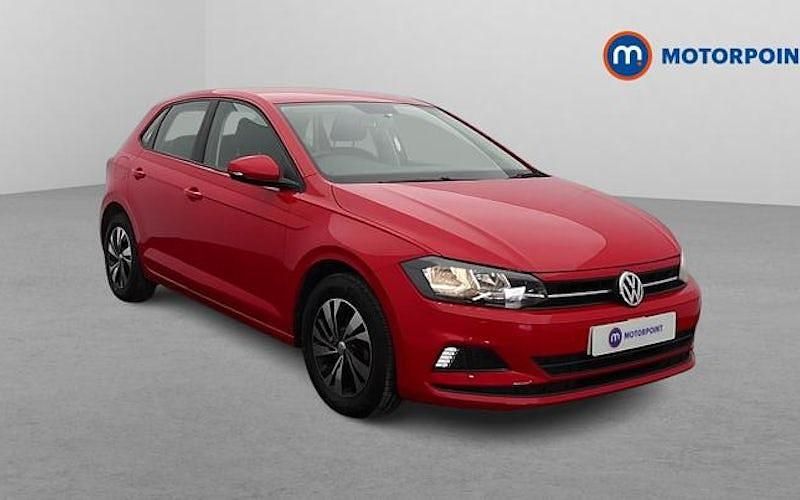Used VW Polo SE 80 HP (58 kW) 2019 Red Hatchback