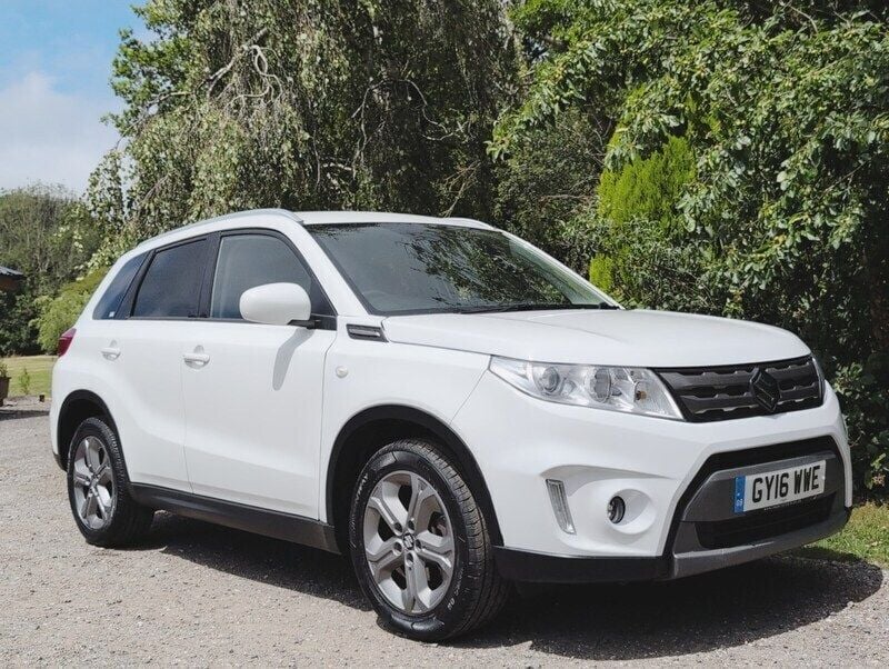 White Used 2016 Suzuki Vitara SZ-T SUV | £7,495 (Good price) - Image 1/4