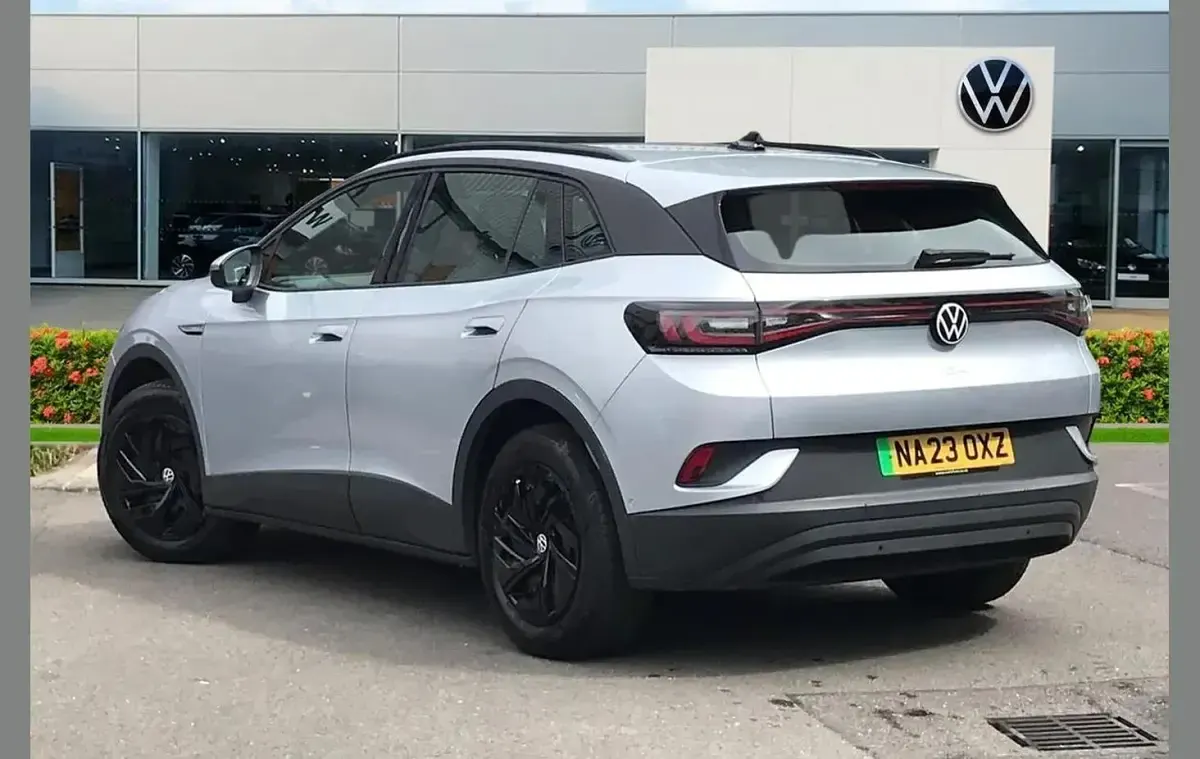 Used VW ID.4 Pure 108 kW (148 HP) 2023 Silver SUV