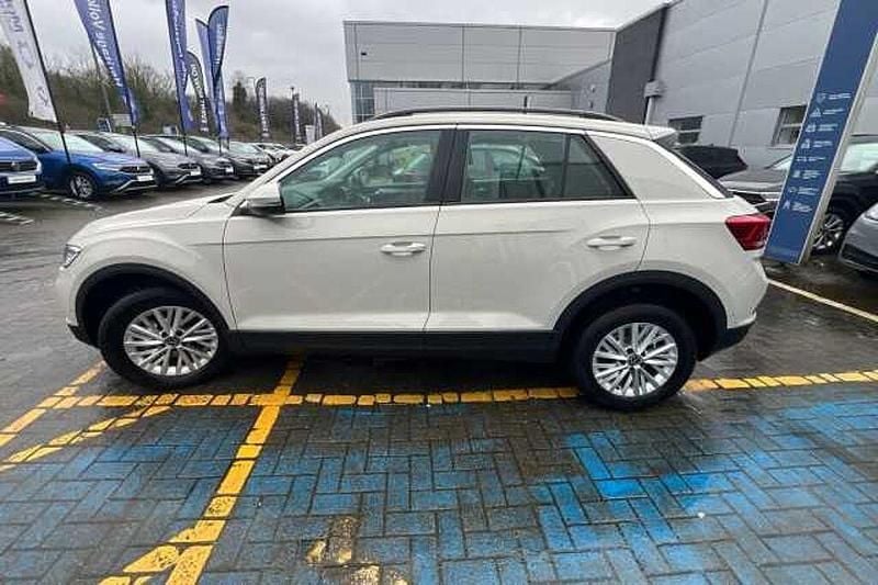 New VW T-Roc 115 HP (84 kW) 2025 SUV