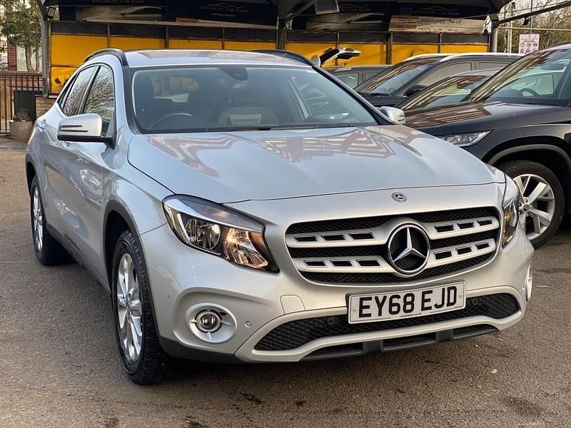 Used Mercedes GLA200 Executive 2018 Silver SUV