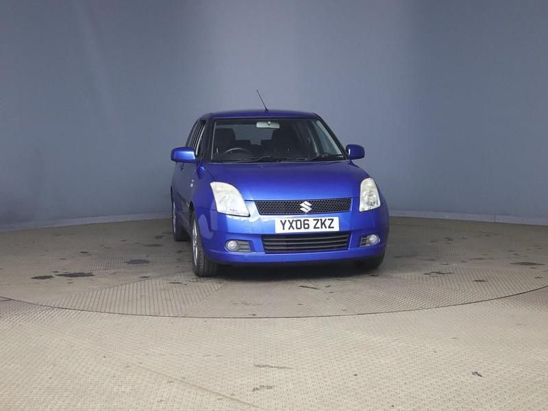 Usado Suzuki Swift GLX 101 HP (74 kW) 2006 Azul Citadino