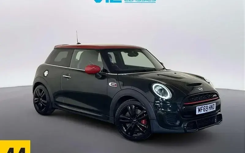 Used Mini John Cooper Works Comfort 231 HP (169 kW) 2021 Hatchback