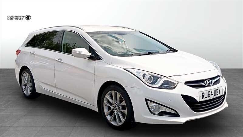 White Used 2014 Hyundai i40 Style Estate | £6,999 (A bit pricey) - Image 1/4