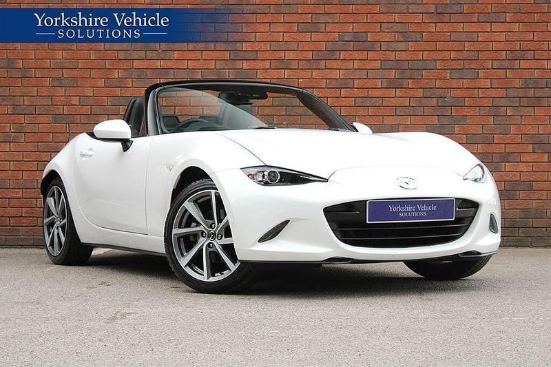 Begagnad Mazda MX5 Inclusive 160 HK (117 kW) 2017 Vit Cab