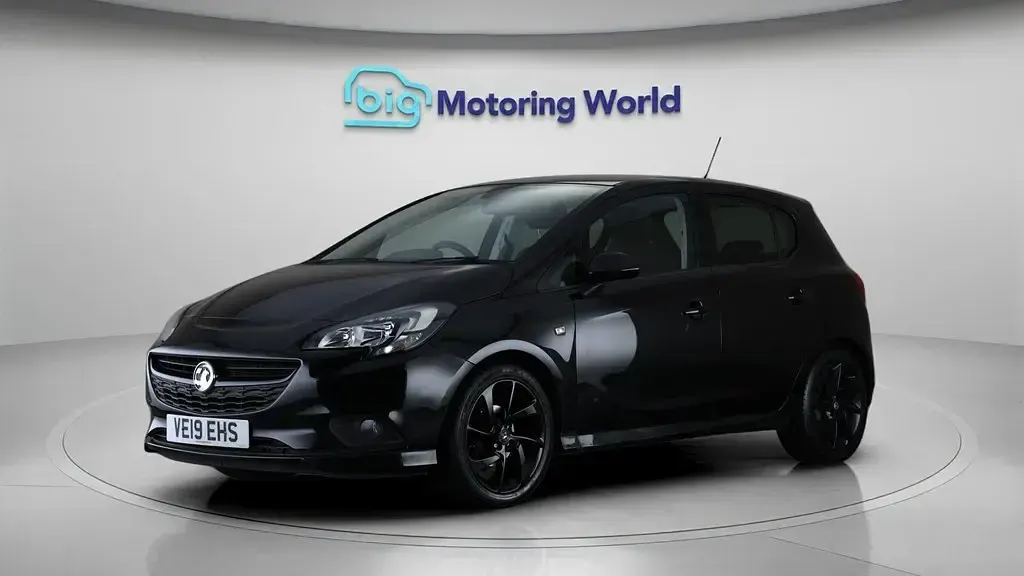 Used Vauxhall Corsa SRi 90 HP (66 kW) 2019 Black Hatchback