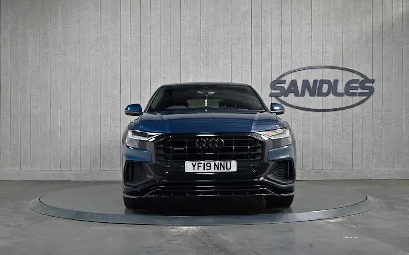 Used Audi Q8 S-Line 286 HP (210 kW) 2019 Blue SUV